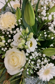 White and Crisp Bouquet