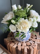 Eliza Classic Arrangement